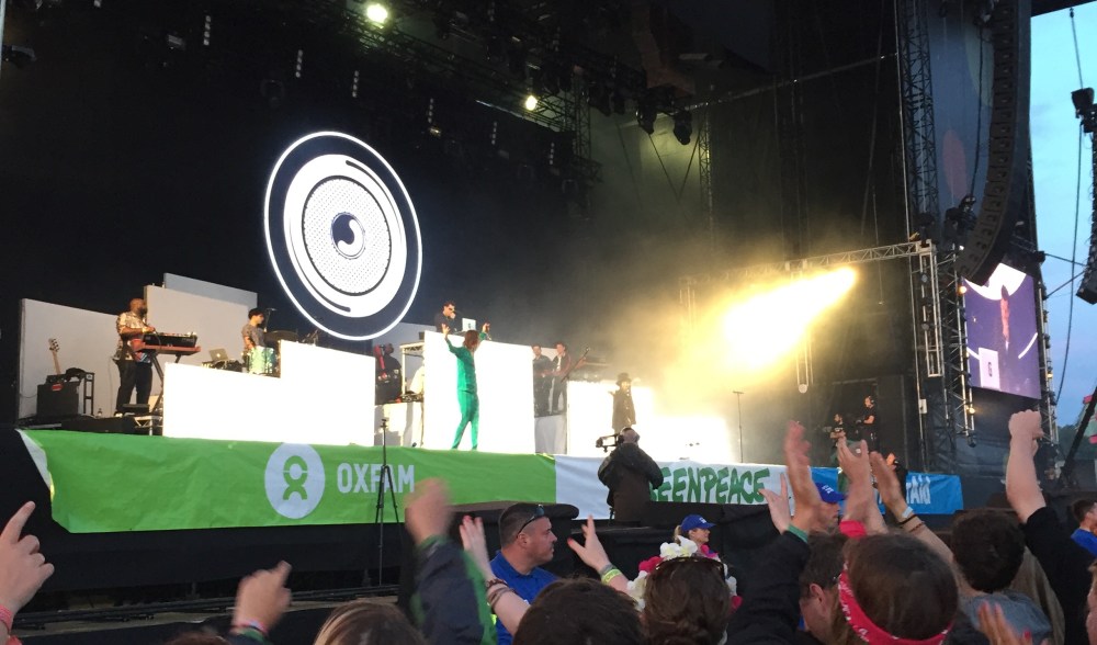 Mark Ronson feat Boy George & Andrew White